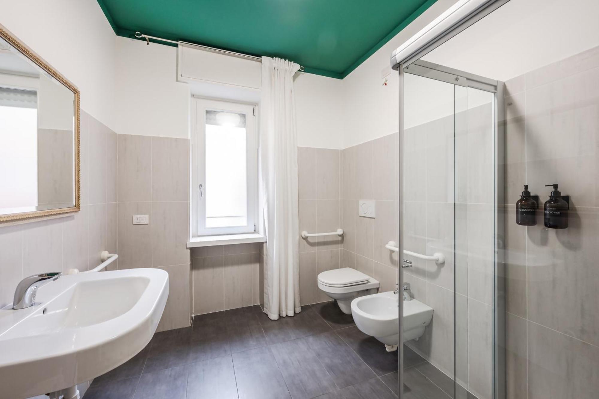 Infinity Suite Verona Free Parking 外观 照片