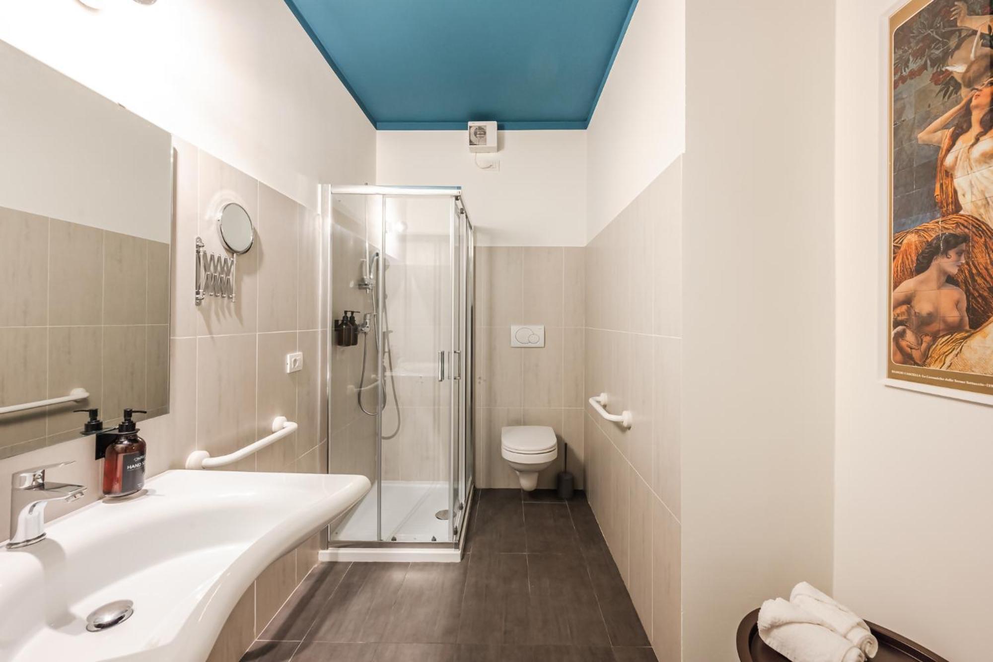 Infinity Suite Verona Free Parking 外观 照片